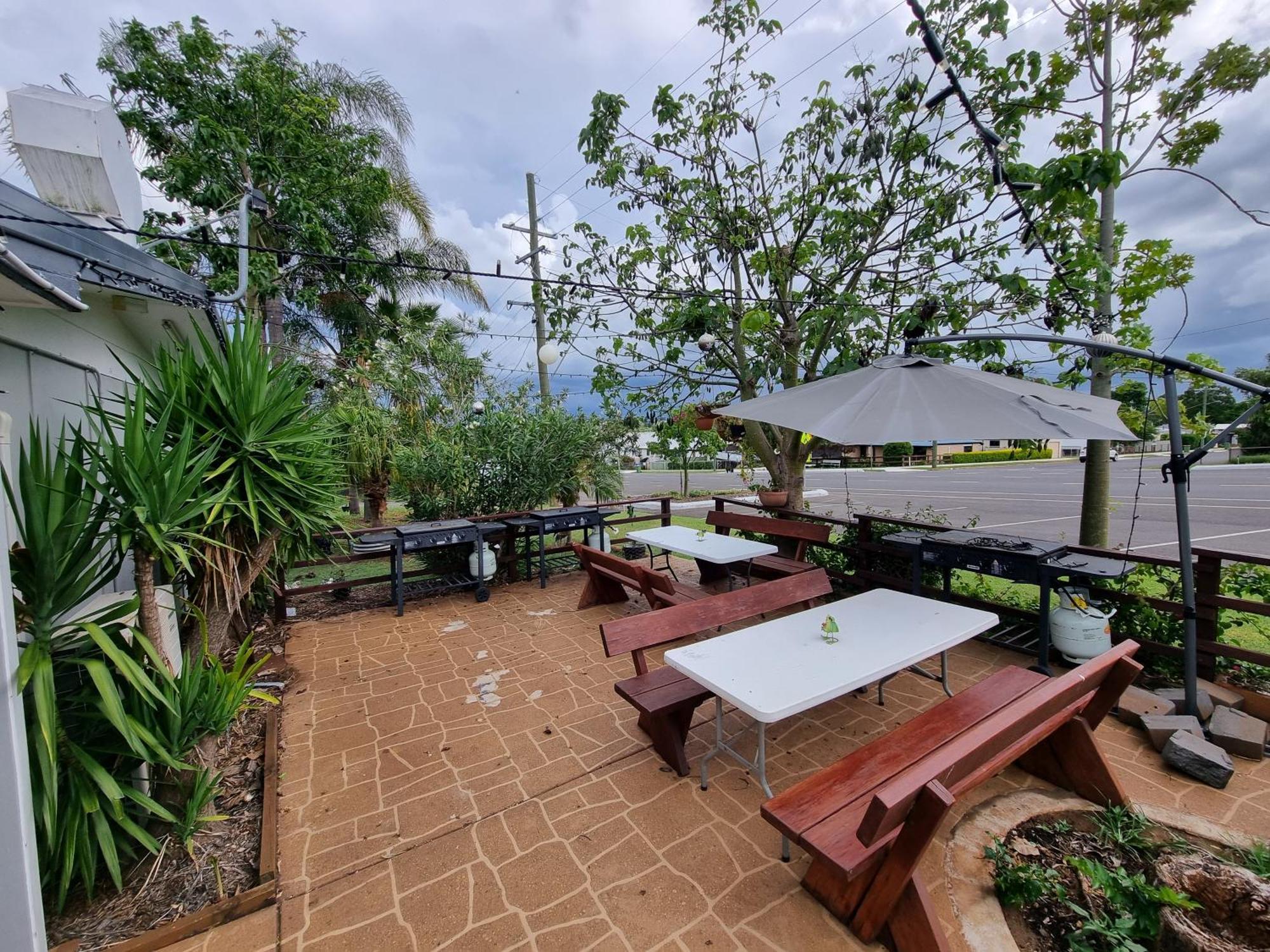 Y Motels Yarraman المظهر الخارجي الصورة