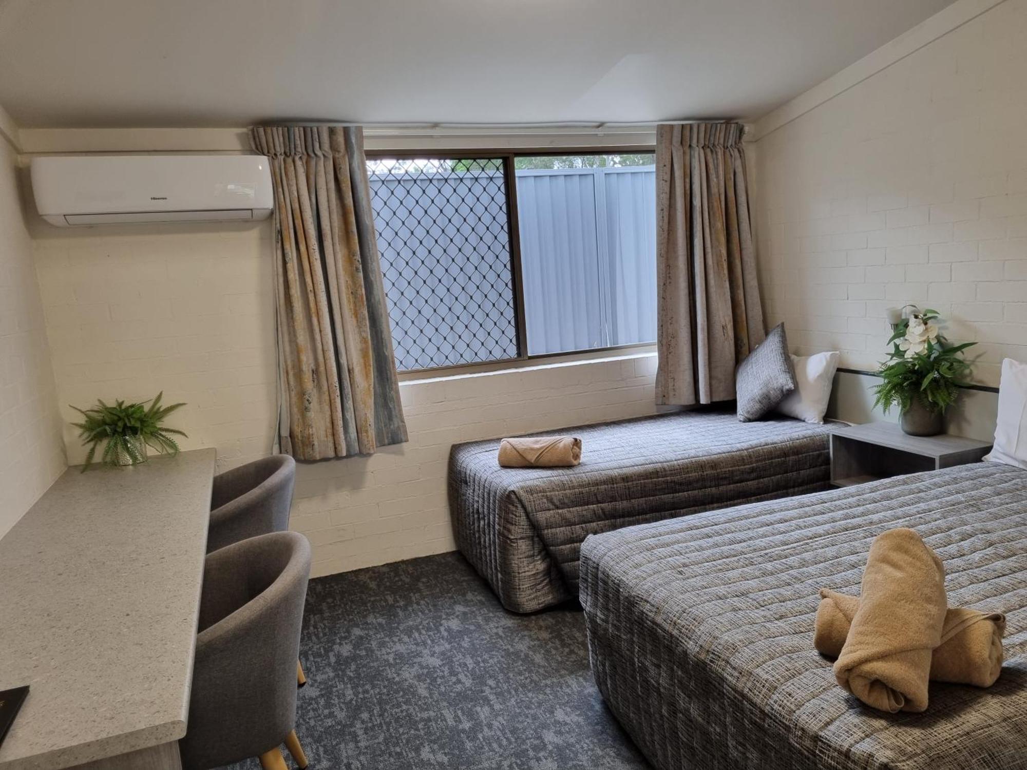 Y Motels Yarraman المظهر الخارجي الصورة